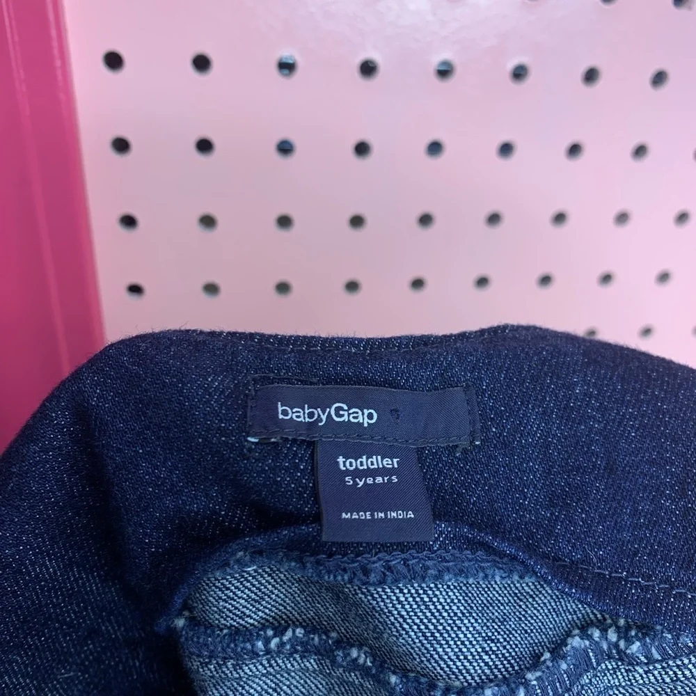 Gap Denim Jumper Dress. Size 5. Denim. Great Condition.A-Line Jumper Dress